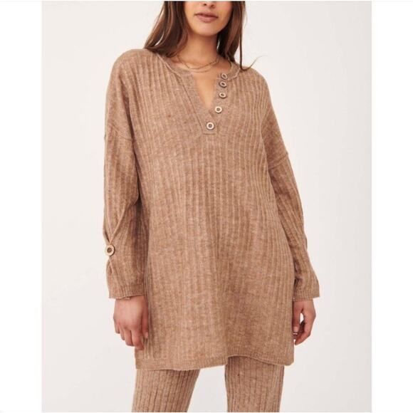Free People Intimately Sweater Womens XS Tan Around The Clock Henley Ribbed Knit - Picture 1 of 9